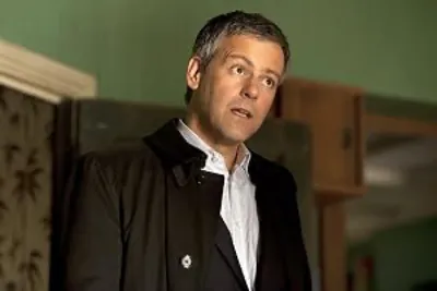 A Study in Pink (Sherlock, 2010)