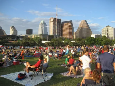 Auditorium Shores